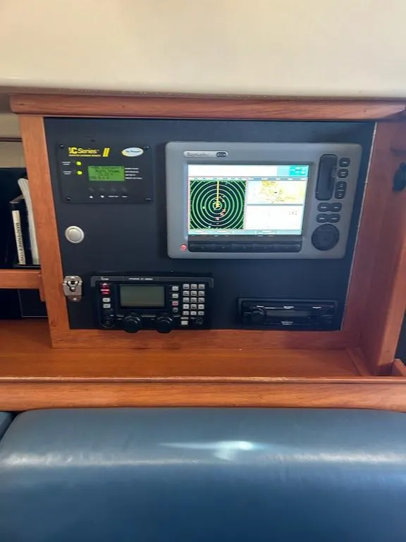 Slide: The Image of Island Packet 40 1998 - 69