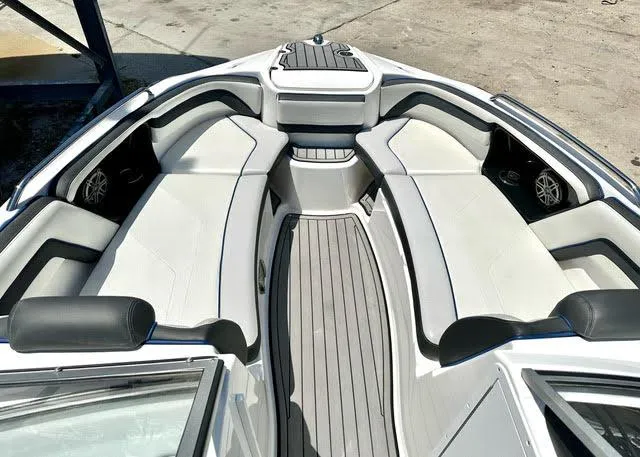 Slide: The Image of Bow seating - 10