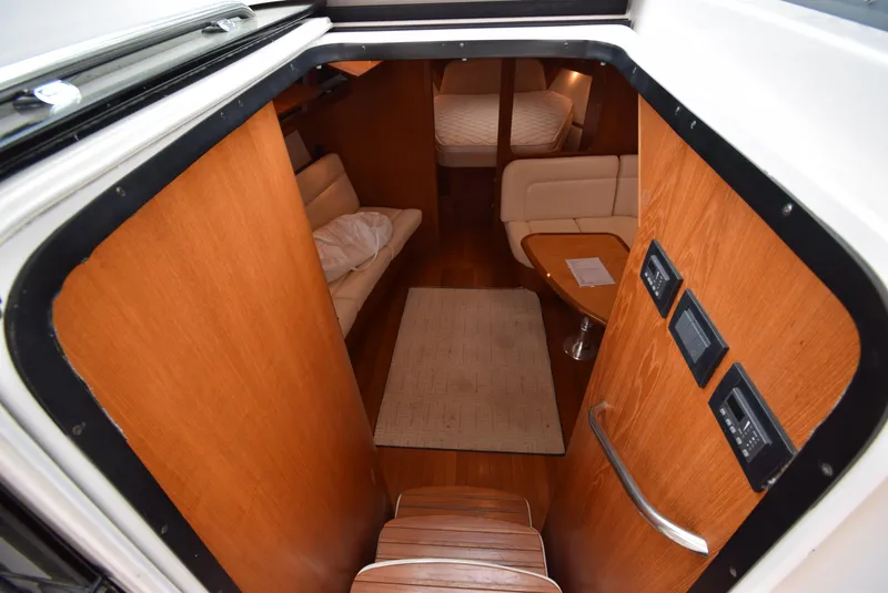 Slide: The Image of Tiara Sovran 3600 2005 - 23