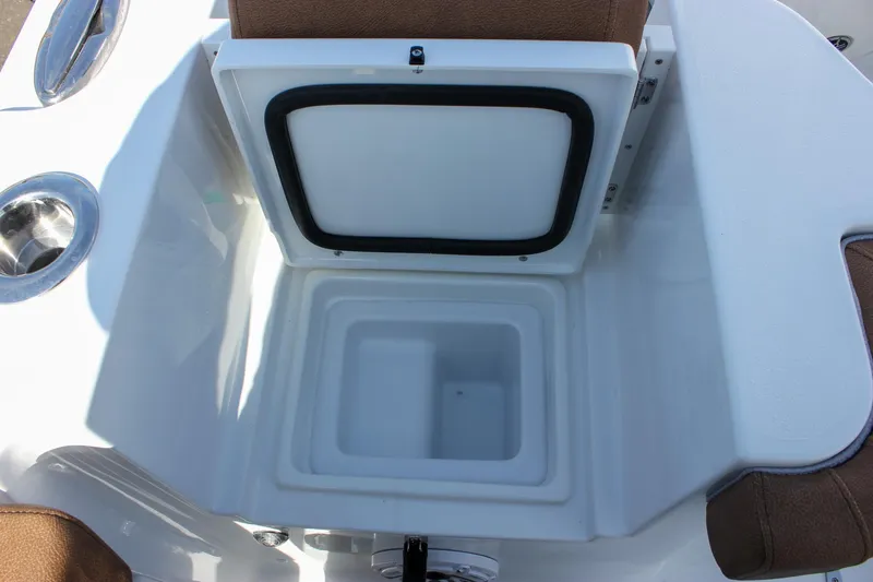 Slide: The Image of 2025 Sea Hunt Gamefish 28 Forward Seating boat with open storage compartment. - 18