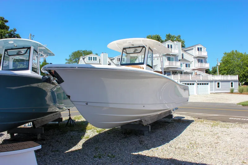 Slide: The Image of Sea Hunt Gamefish 28 Forward Seating 2025 - 60