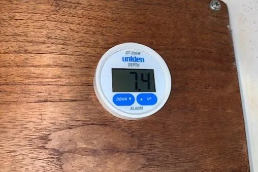 Slide: The Image of New Uniden Depthfinder (2024) - 9