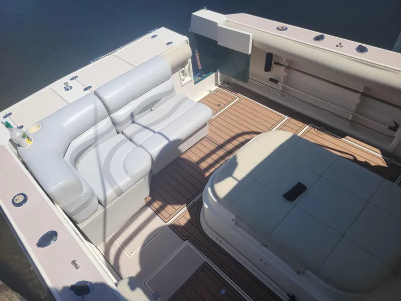 Slide: The Image of Albin 28 Tournament Express 2000 - 4