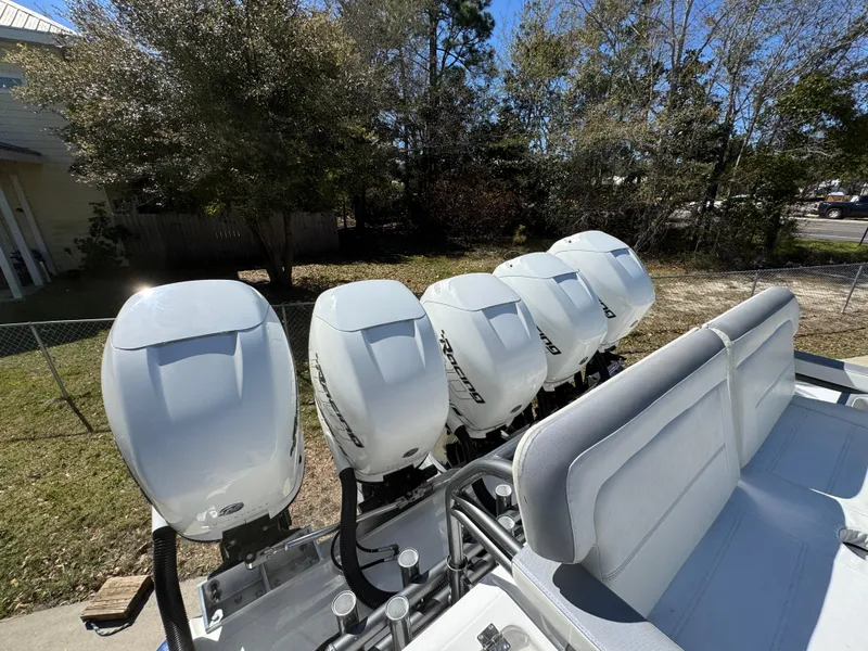 Slide: The Image of Nor-Tech 452 Super Fish 2018 - 55