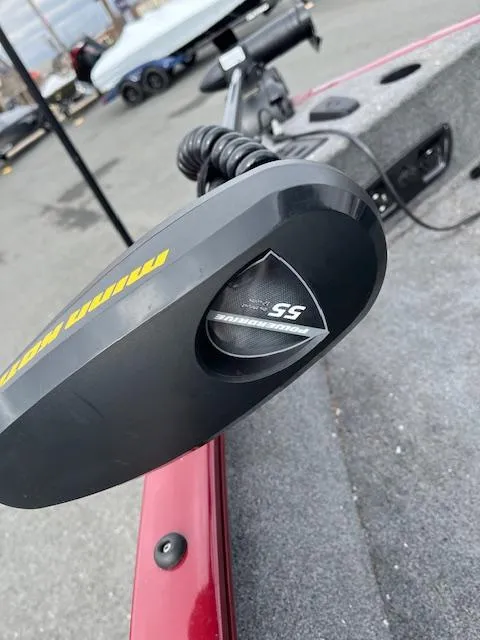 Slide: The Image of 2018 Tracker Pro Guide V-175 WT boat with trolling motor detail. - 5