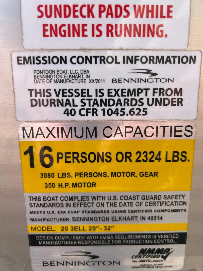Slide: The Image of 2012 Bennington 2250RCL capacity label: 16 persons or 2324 lbs, 350 HP motor. - 48