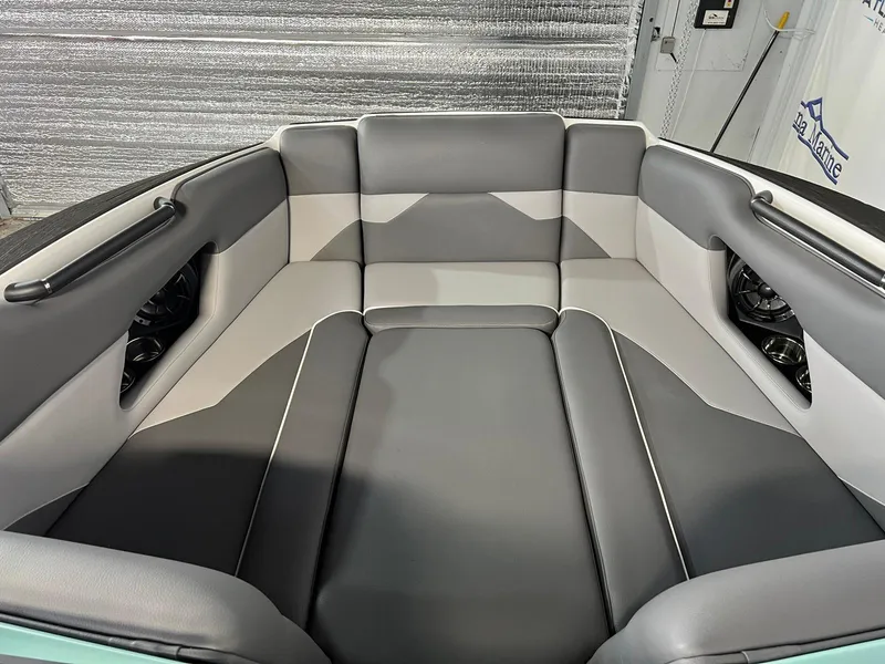 Slide: The Image of Moomba Mojo 2025 - 47