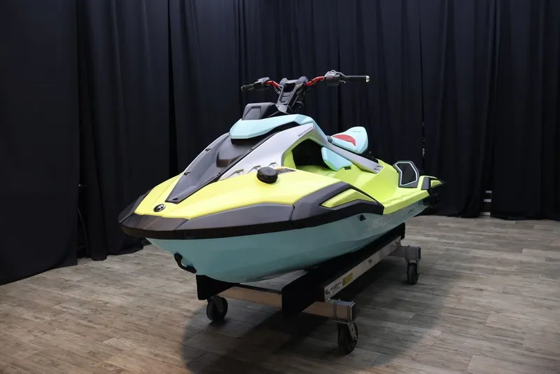 Slide: The Image of Yamaha Jetblaster PRO 2-Up 2025 - 3