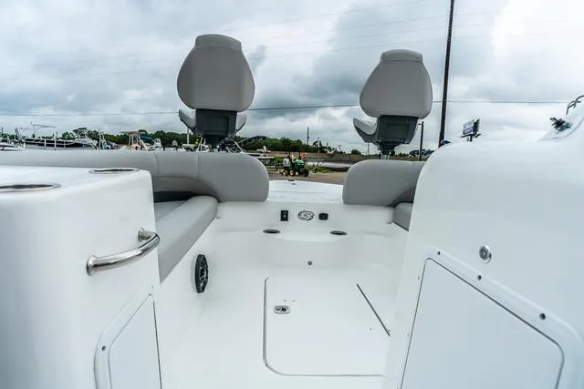 Slide: The Image of Hurricane Fun Deck 198 2025 - 12