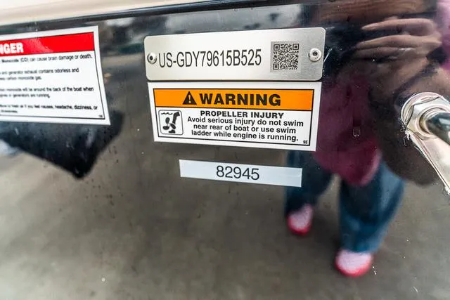 Slide: The Image of Hurricane Fun Deck 198 2025 - 18