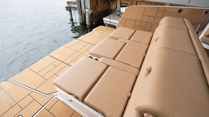 Slide: The Image of Aviara AV40 I/O 2024 - 24