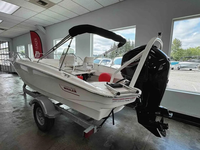 Slide: The Image of Boston Whaler 160 Super Sport 2025 - 3
