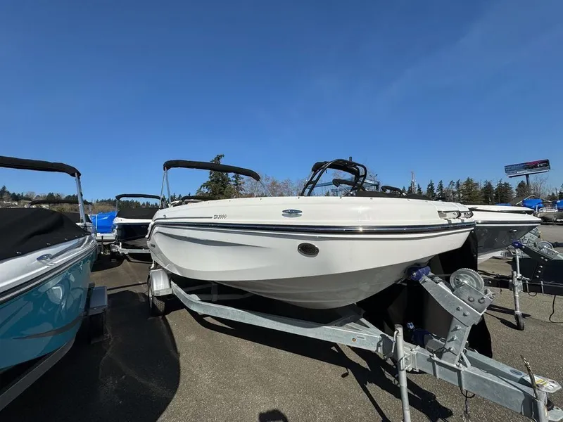 Slide: The Image of Bayliner DX 2000 2024 - 4