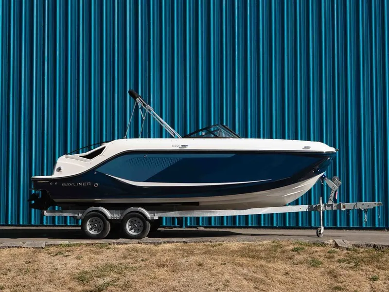 The Image of Bayliner D22I 2025 - 1