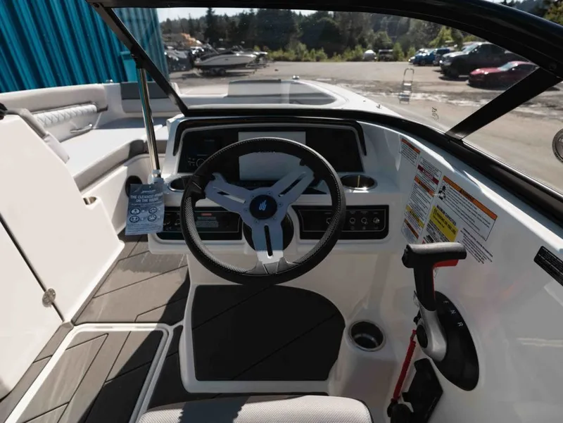 Slide: The Image of Bayliner D22I 2025 - 9