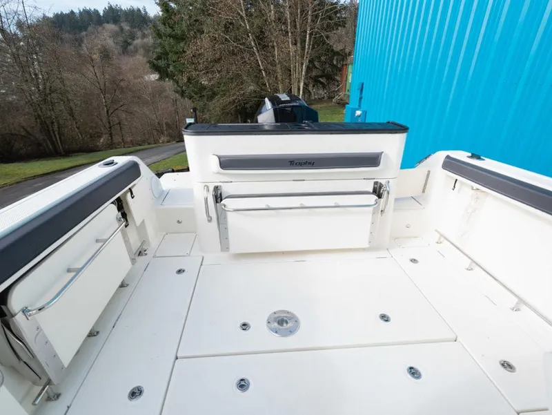 Slide: The Image of Bayliner Trophy T25 Pilothouse 2025 - 14