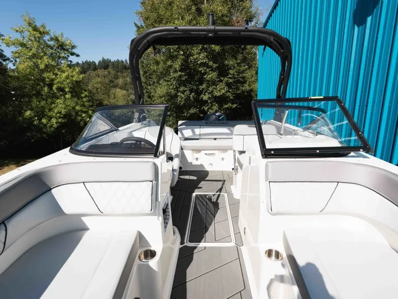 Slide: The Image of Bayliner D22 2025 - 12