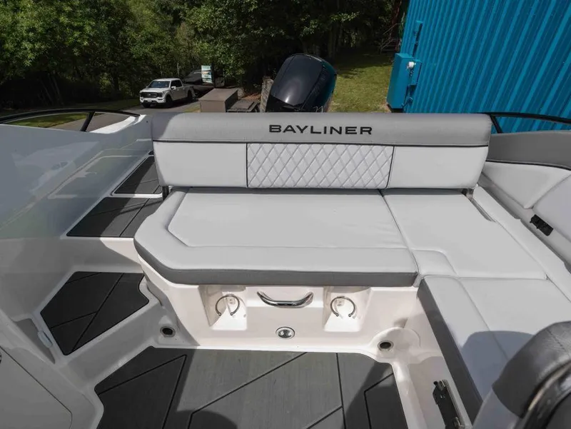 Slide: The Image of Bayliner D22 2025 - 14