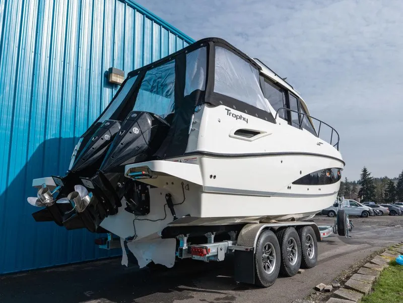 Slide: The Image of Bayliner Trophy T29 Explorer 2025 - 3