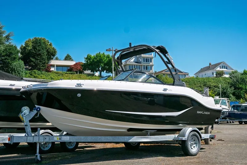 The Image of Bayliner D20I 2025 - 1