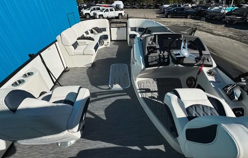 Slide: The Image of Bennington R Line 2023 - 12