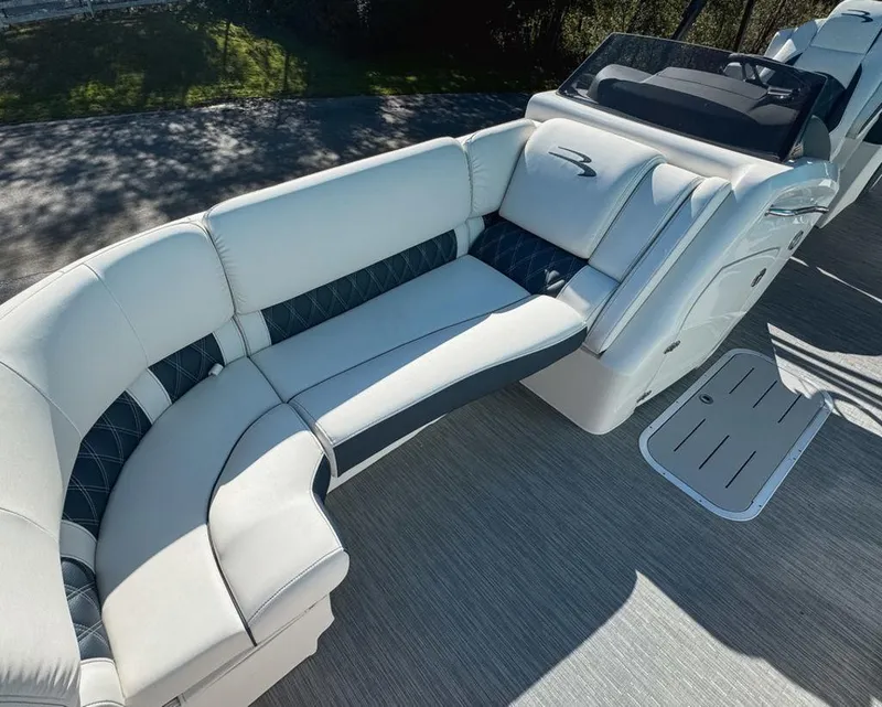 Slide: The Image of Bennington R Line 2023 - 4