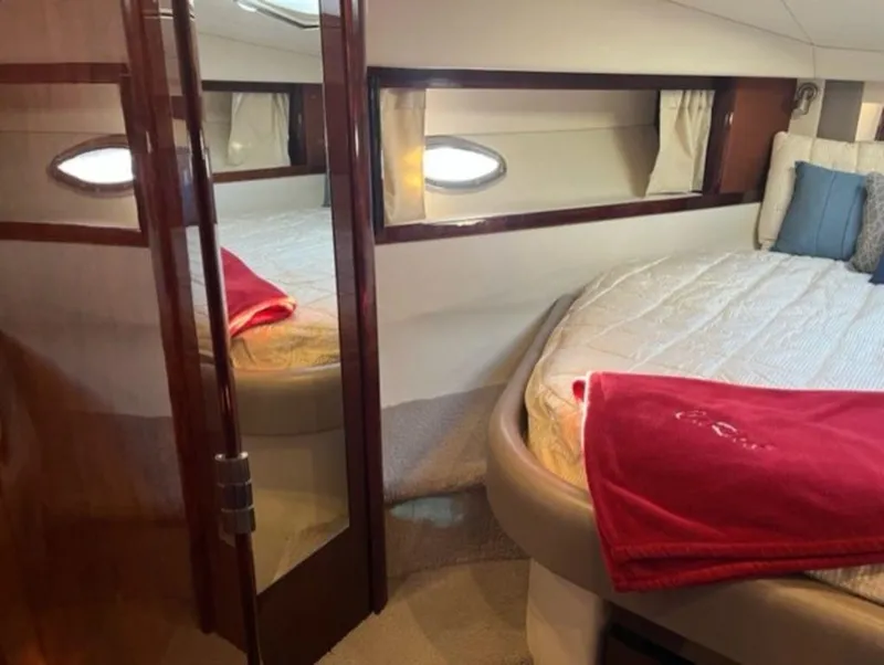 Slide: The Image of Sea Ray 390 Sundancer 2010 - 26