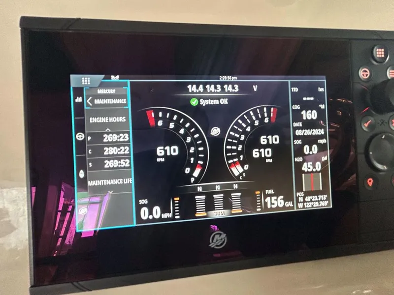 Slide: The Image of Boston Whaler 345 Conquest 2019 - 29