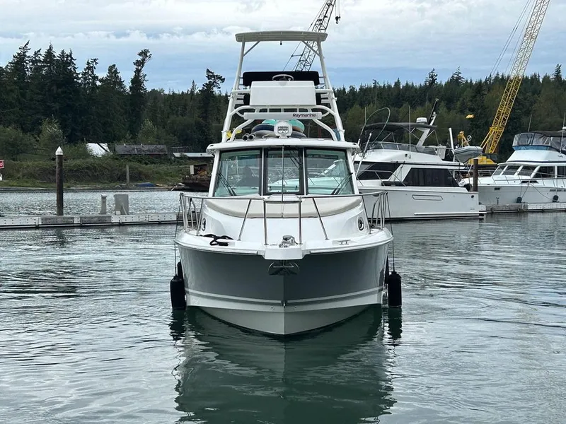 Slide: The Image of Boston Whaler 345 Conquest 2019 - 4
