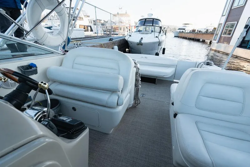 Slide: The Image of Sea Ray 290 Amberjack 2006 - 13