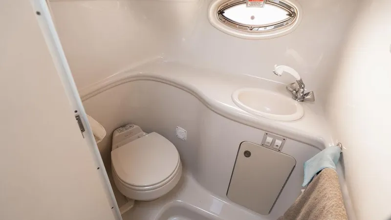 Slide: The Image of Sea Ray 290 Amberjack 2006 - 19