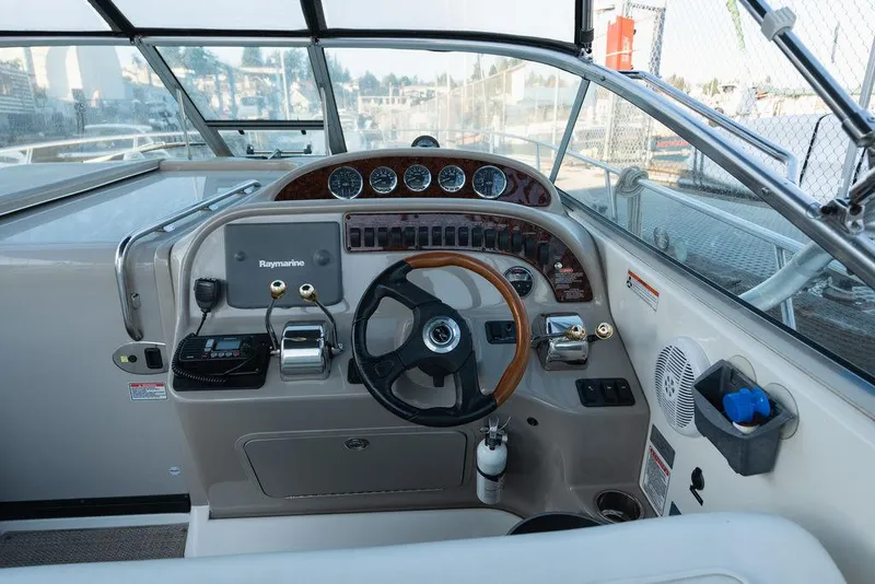 Slide: The Image of Sea Ray 290 Amberjack 2006 - 9