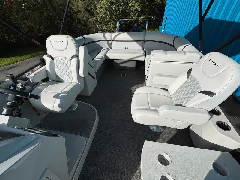 Slide: The Image of Crest Classic Platinum 220 2023 - 5