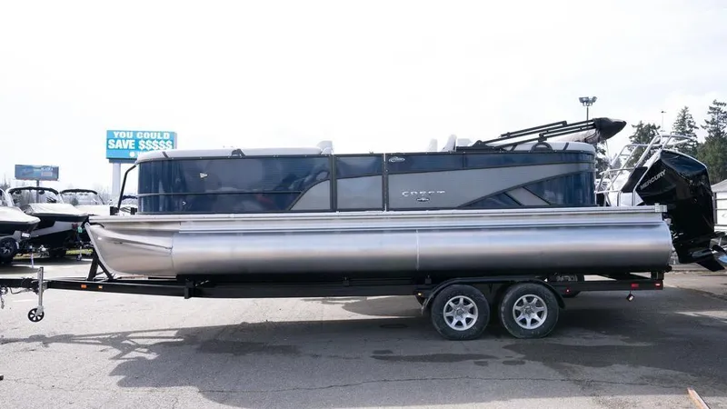 Slide: The Image of Crest Classic Platinum 240 2023 - 10