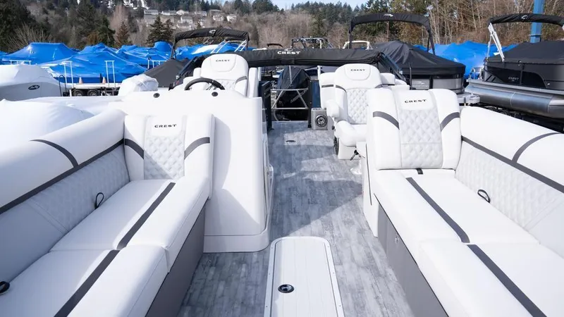 Slide: The Image of Crest Classic Platinum 240 2023 - 8