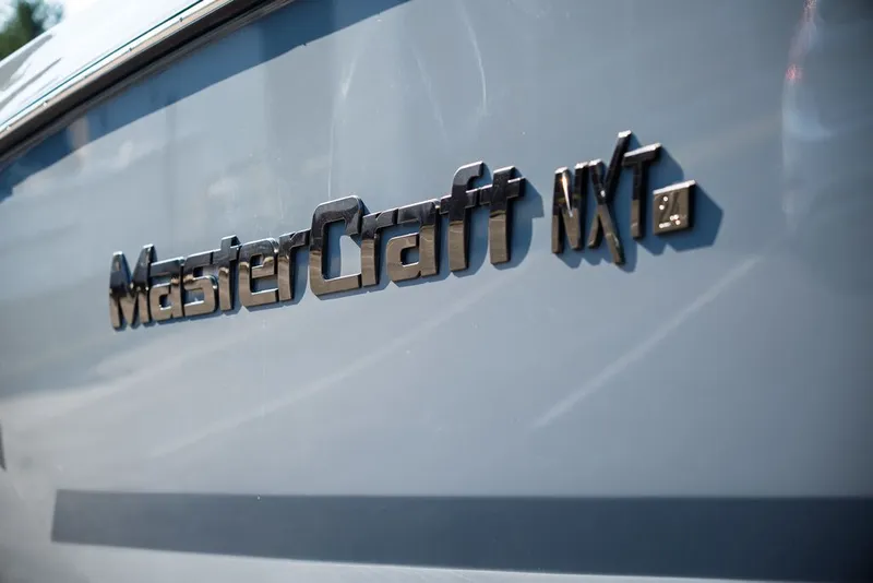 Slide: The Image of MasterCraft NXT24 2024 - 7