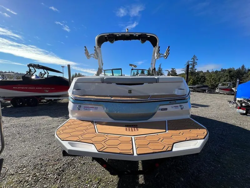 Slide: The Image of MasterCraft NXT21 2024 - 3