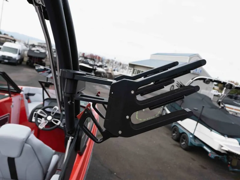 Slide: The Image of MasterCraft XT24 2024 - 20