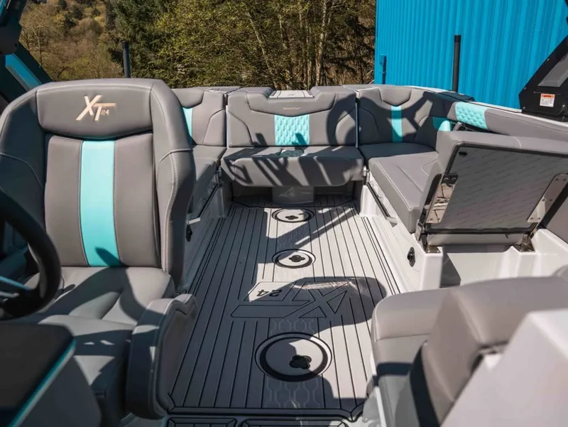 Slide: The Image of MasterCraft XT24 2025 - 17