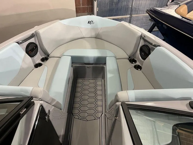 Slide: The Image of MasterCraft NXT21 2025 - 7