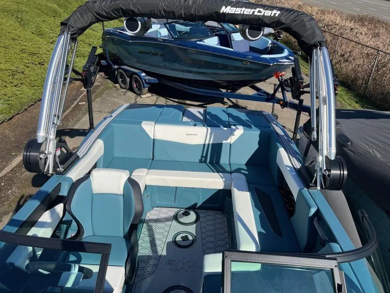 Slide: The Image of MasterCraft NXT20 2025 - 9