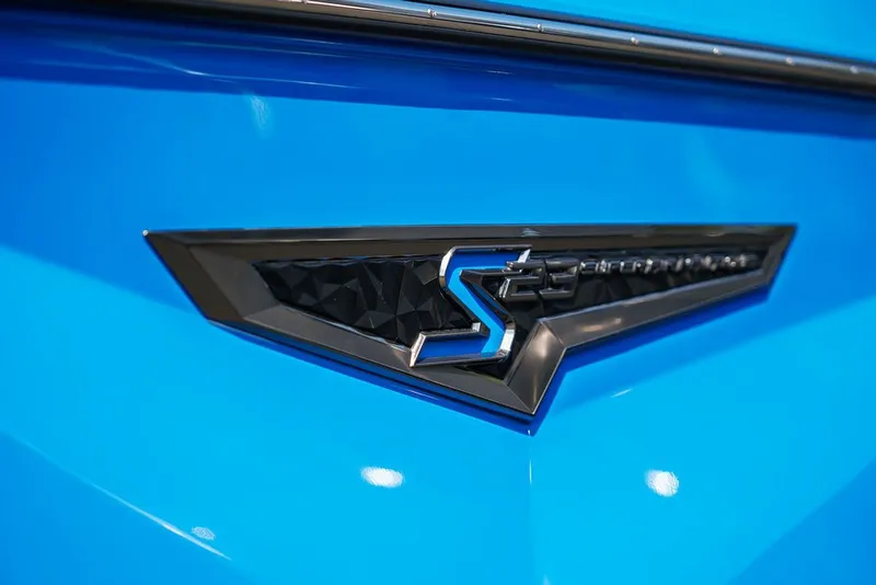 Slide: The Image of Nautique Super Air Nautique S23 2023 - 16