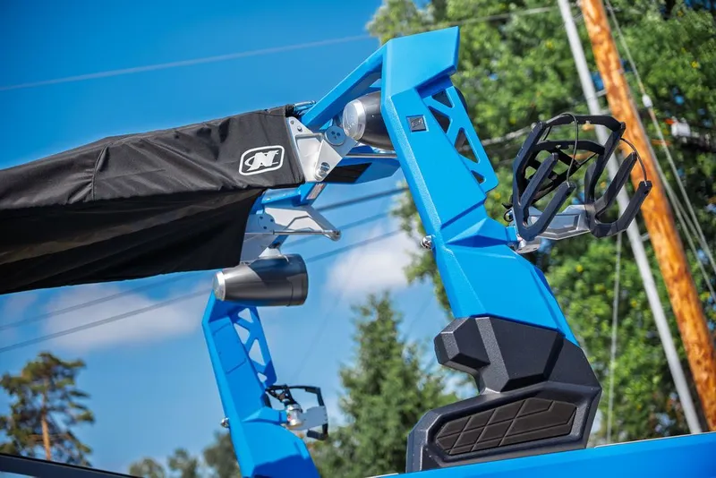 Slide: The Image of Nautique Super Air Nautique S23 2023 - 3