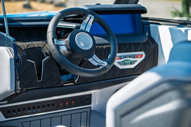 Slide: The Image of Nautique Super Air Nautique S23 2023 - 5