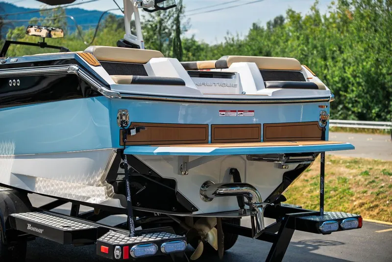 Slide: The Image of Nautique Super Air Nautique GS24 2024 - 5