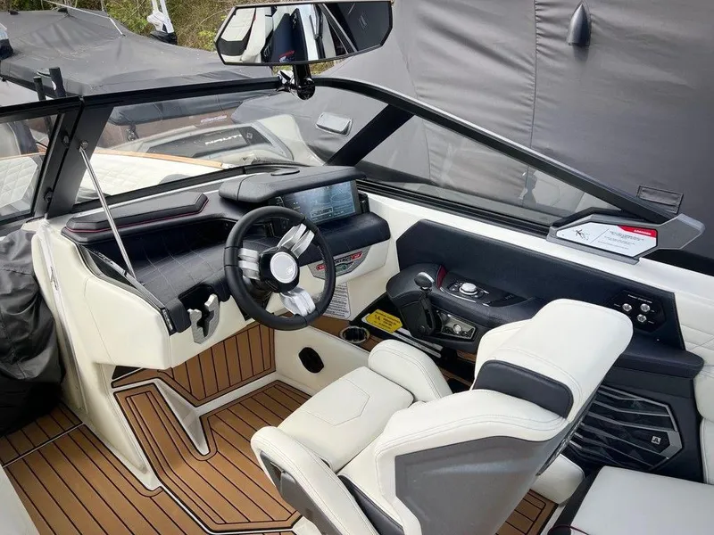 Slide: The Image of Nautique Super Air Nautique G21 2024 - 7