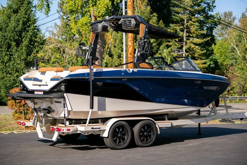 Slide: The Image of Nautique Super Air Nautique G21 2024 - 18