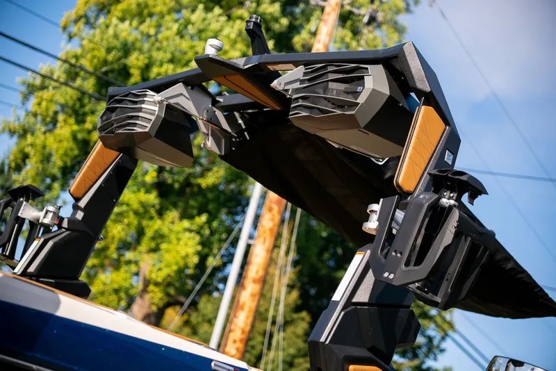 Slide: The Image of Nautique Super Air Nautique G21 2024 - 19