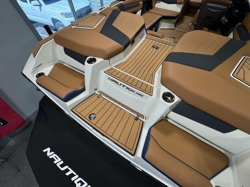 Slide: The Image of Nautique Super Air Nautique G21 2024 - 4