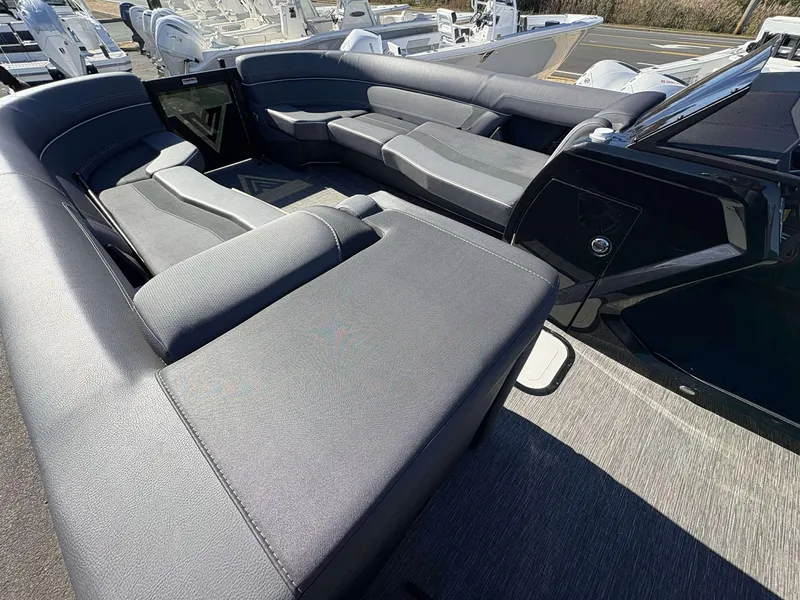 Slide: The Image of Viaggio D26U A 2025 - 2